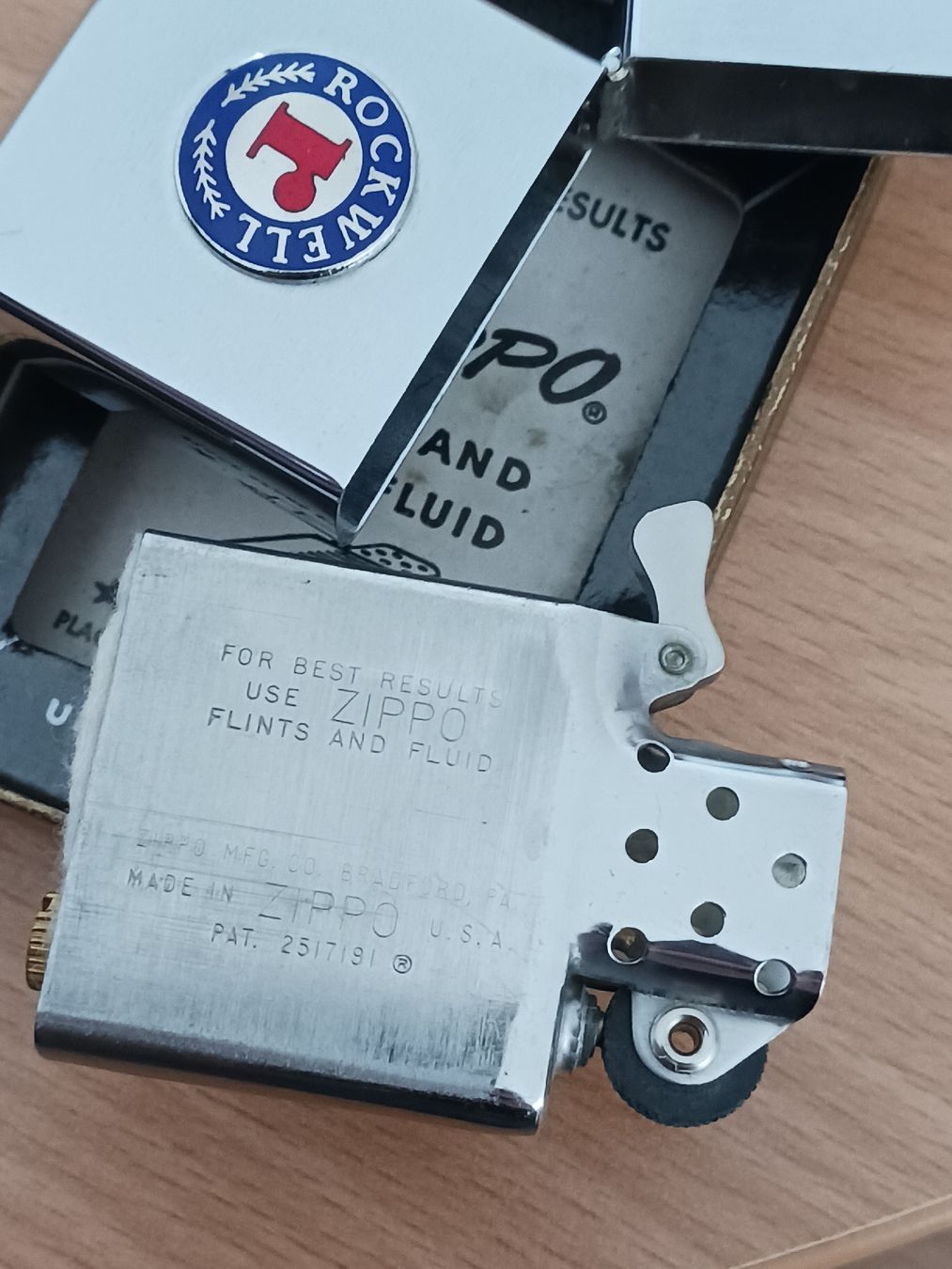 Zippo Accendini: Zippo Rockwell 1963 – Usato da Sion venduto da aym_g5t9 3