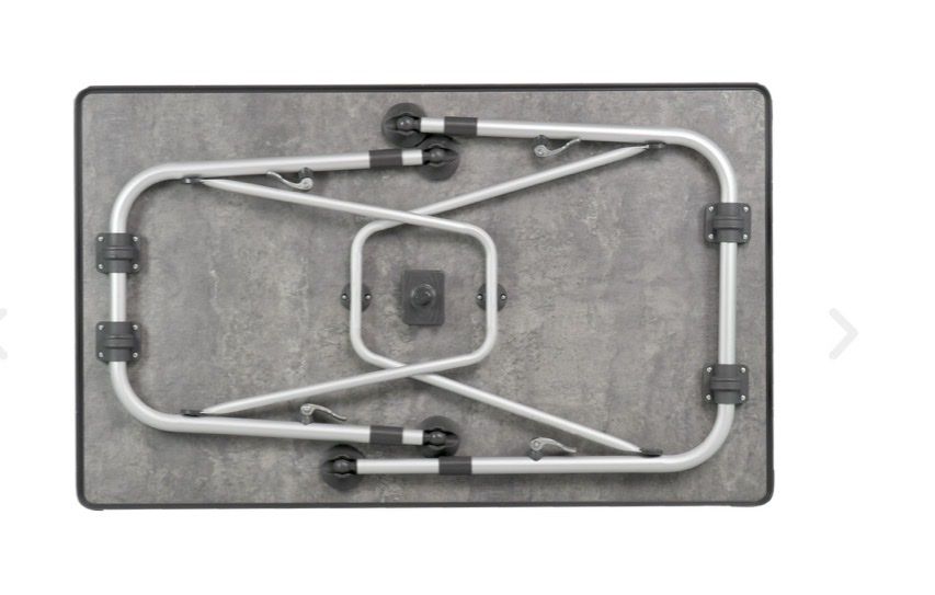 Tavoli: Campingtisch 80x60 cm  – Usato da Andelfingen venduto da Naanaa 1
