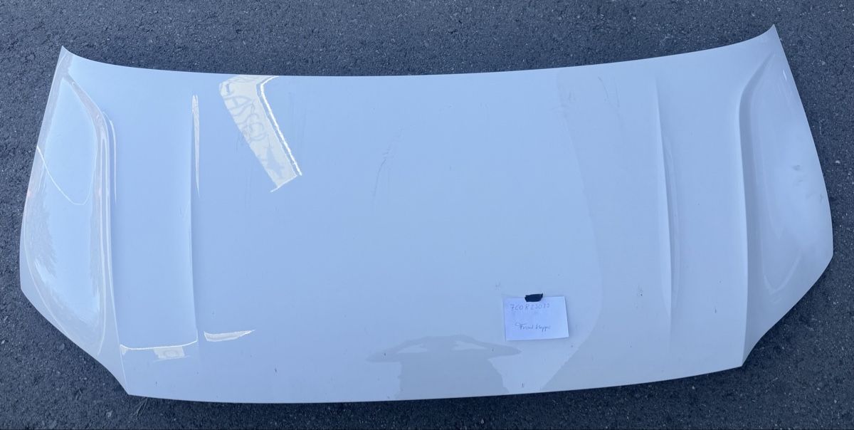 VW Tutti pezzi di ricambio auto: VW Crafter ab 2017 Motorhaube 7C0823033 – Usato da Widnau venduto da Gasser_Auto