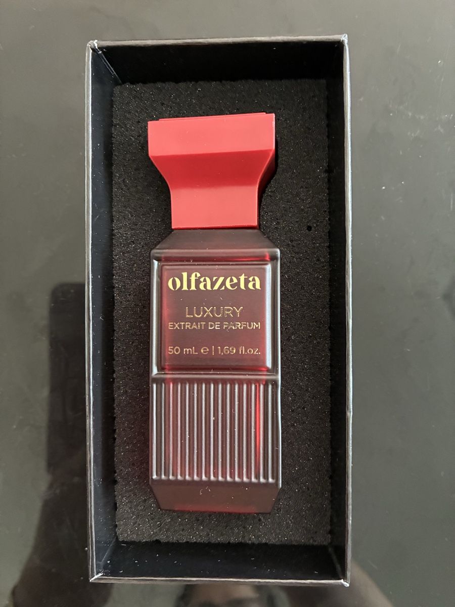 Profumi & Eau de Toilette: Parfum Olfazeta Luxury – Nuovo (secondo la descrizione) da Opfikon venduto da Valentina2606