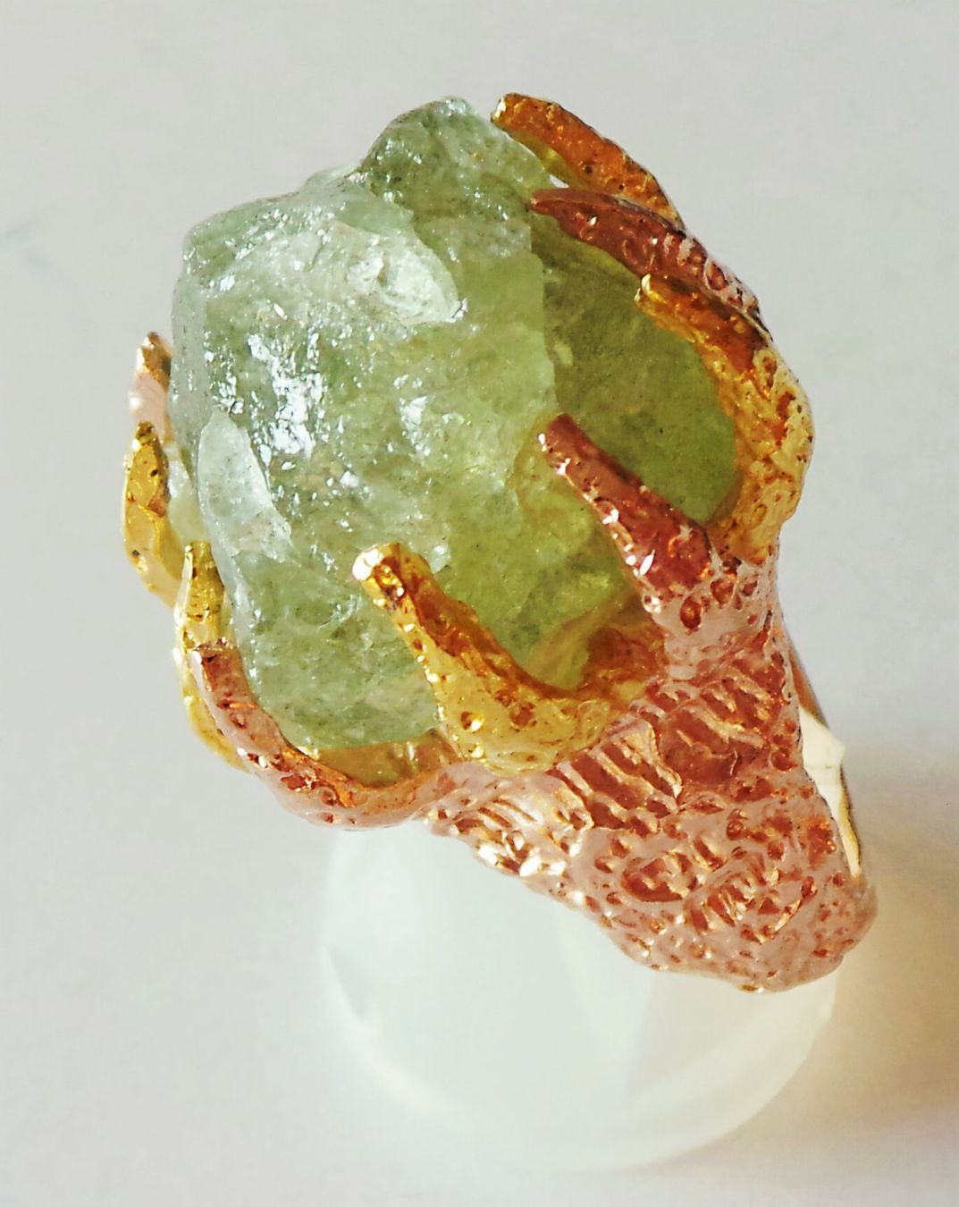 Bagues: Naturbelassener Peridot Ring – Neuf (Voir description) à Zürich par adriben 2