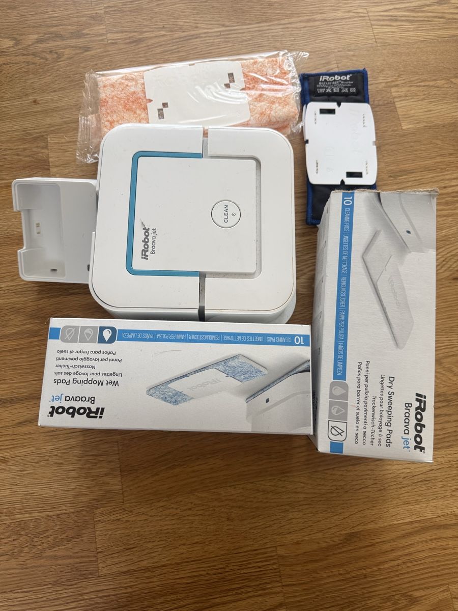 Irobot Aspirateurs & Accessoires: Irobot Braava Jet Set – D'occasion à Chur par ccabalzar