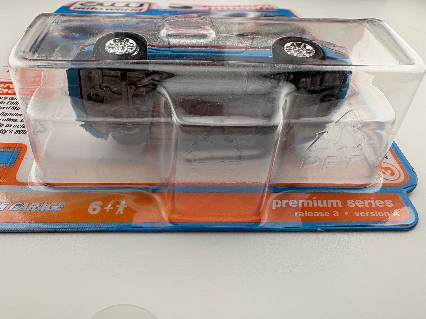 Hot Wheels Modellini d'auto: auto world 2017 Ford Mustang GT Tribute Edition – Nuovo e nell'imballaggio originale da Flawil venduto da HeisseReifen 5