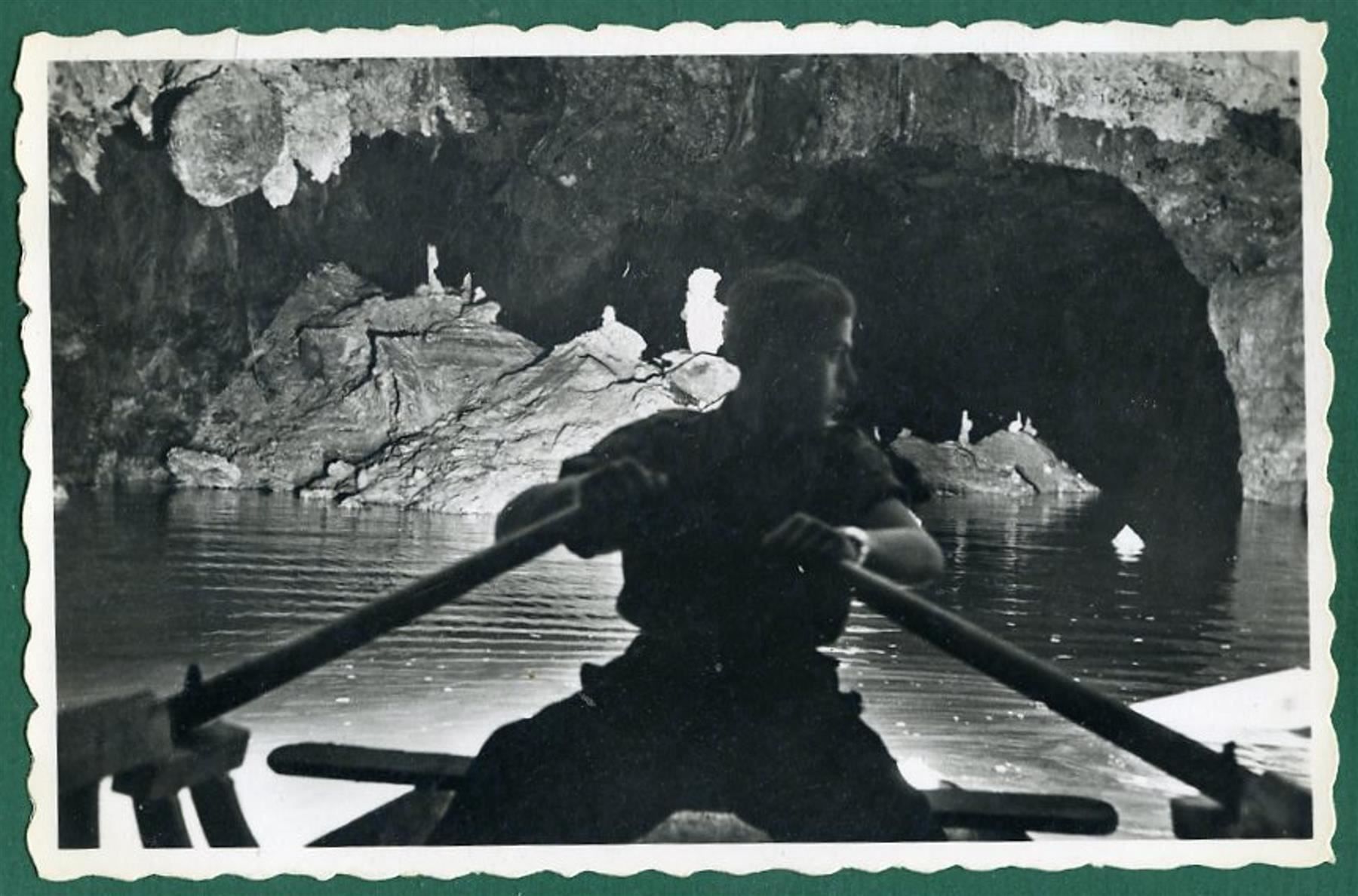 Cartoline postali: Lac souterrain St. Léonard, ungelaufen – Usato da Sargans venduto da Hausi1951