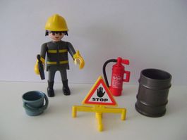 Playmobil - Feuerwehrmann mit Equipment