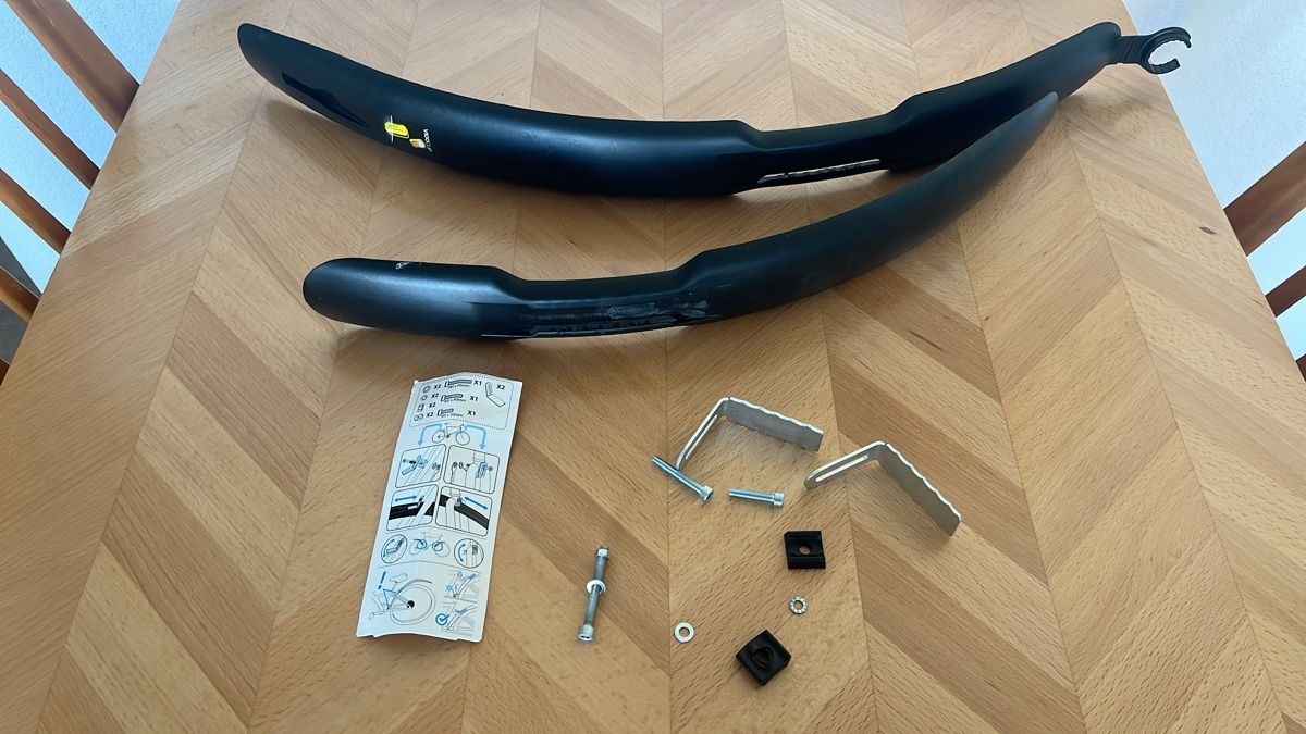 Decathlon Ersatzteile: Fahrrad Schutzblechset Btwin – Gebraucht aus Basel von Regenschein