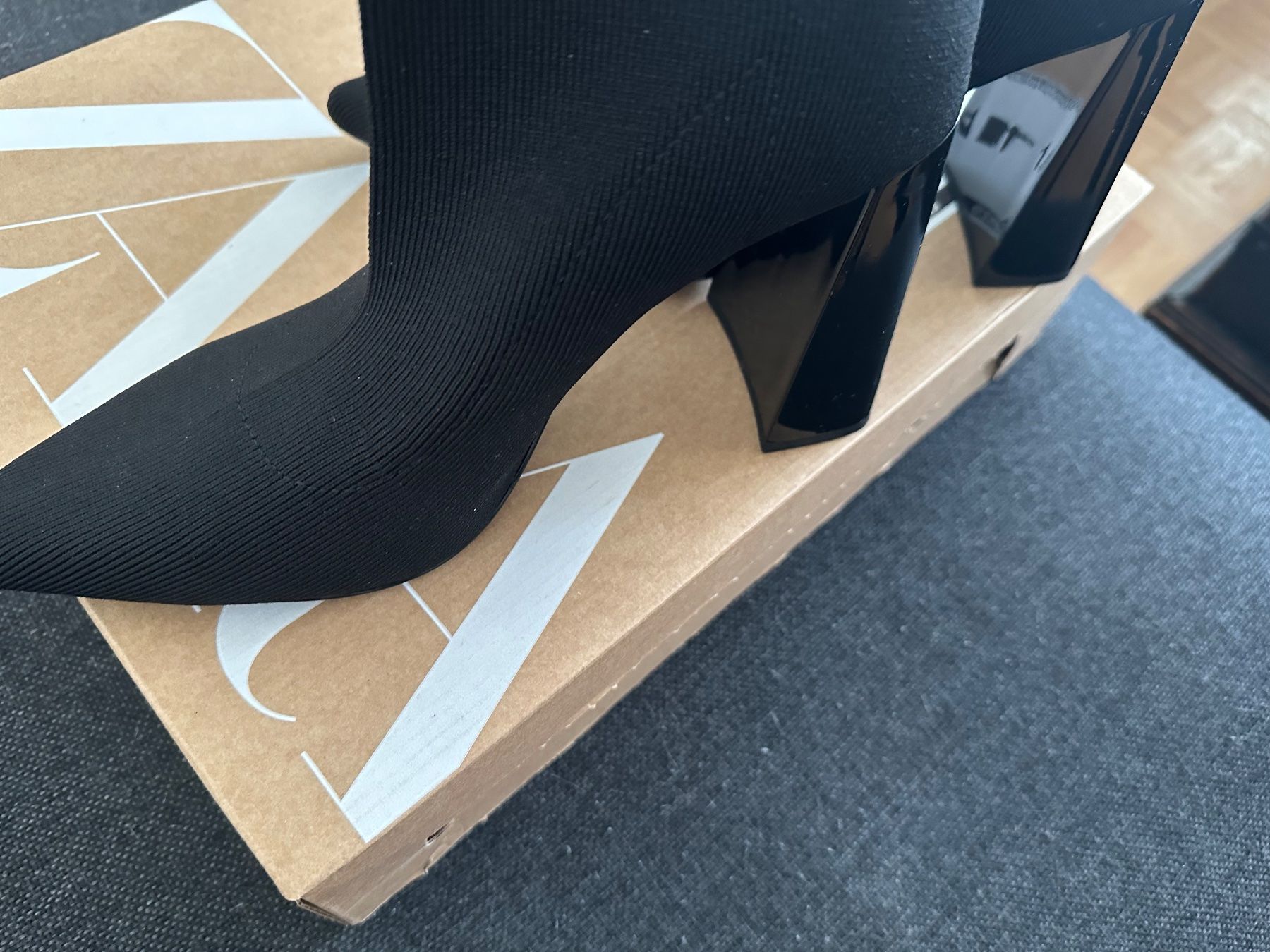 Zara Scarpe da donna: Stiefeletten von ZARA Grösse 39 – Nuovo e nell'imballaggio originale da Zürich venduto da Faetze0 2