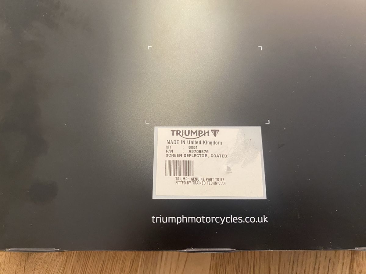 Triumph Tutti i ricambio per moto: Triumph Windschild Deflektor A9708870 - Neu & Original! – Nuovo e nell'imballaggio originale da Glis venduto da MarcBriggeler 2
