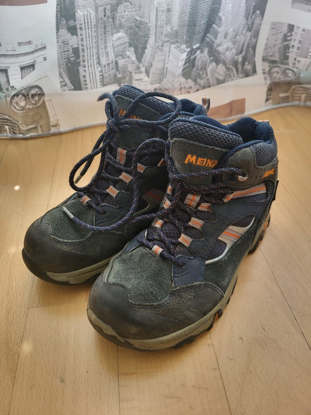 Meindl Schuhe für Jungen: Meindl Wanderschuhe gr. 30 Gore Tex – Gebraucht aus Boswil von i12i 1