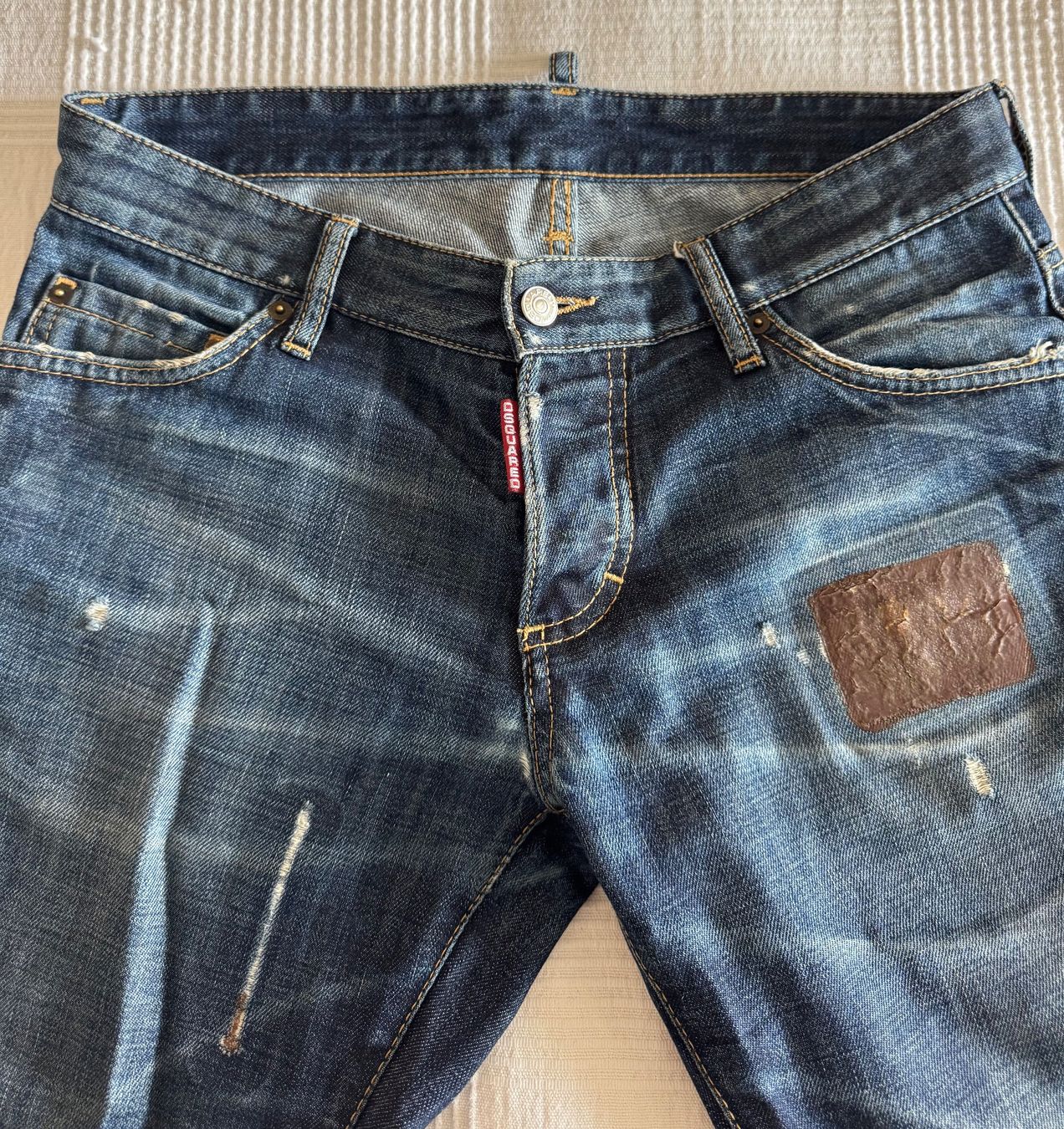Dsquared2 Jeans: Jeans Hose Dsquared2 Grösse 46 – Usato da Trélex venduto da stripedthrift 4