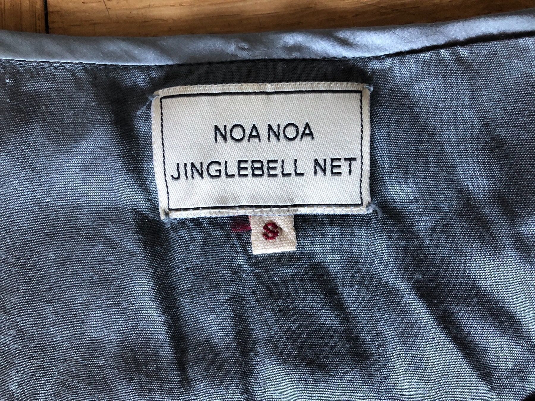 Kleider: NOA NOA Kleid hellblau/grau Gr S Wunderschön! – Neu (gemäss Beschreibung) aus Bern von Etzy 5