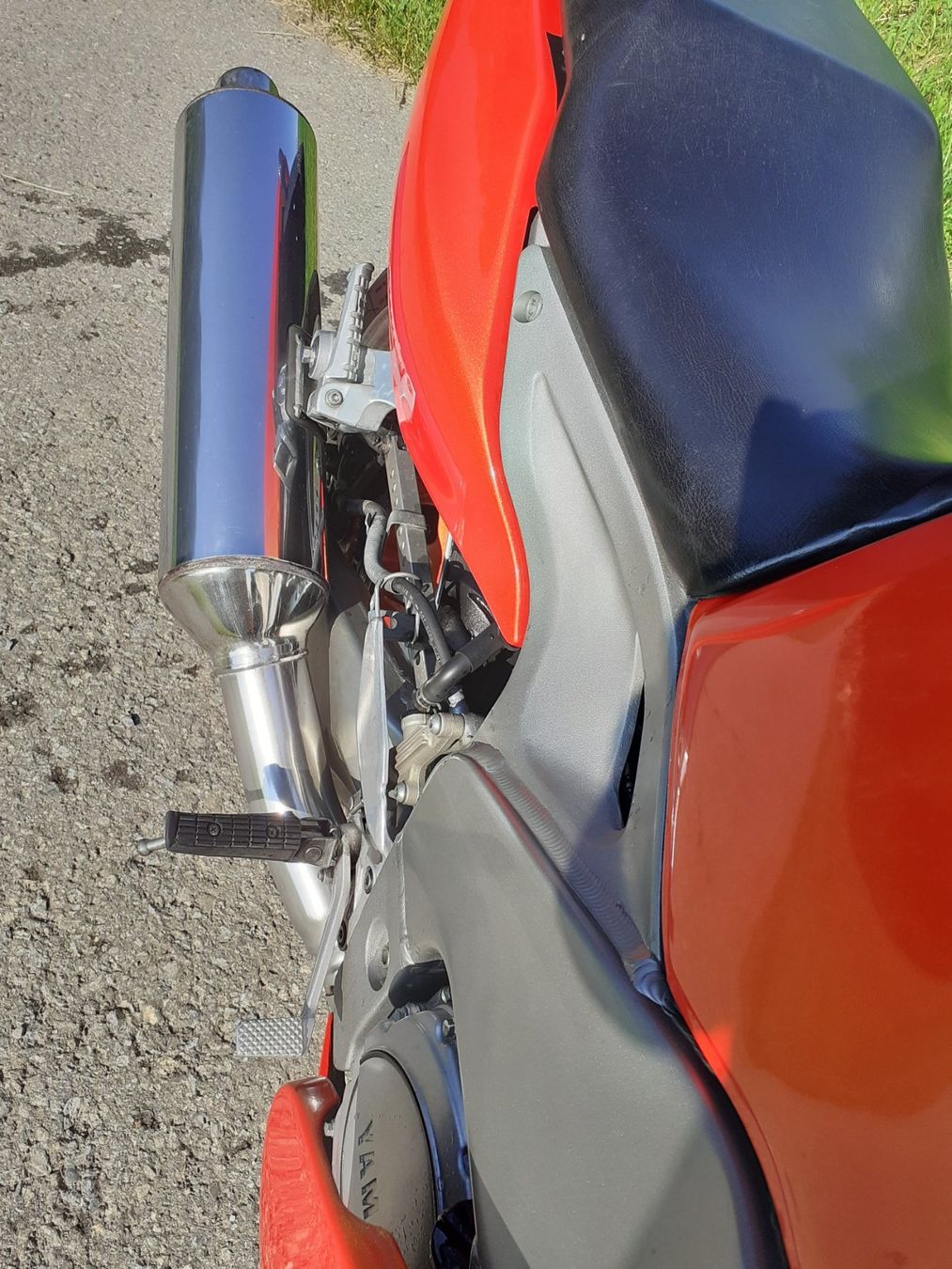 Yamaha Strada: Yamaha FZR 1000 – Usato da Unterlangenegg venduto da vitas 3