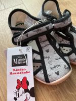 NEW - Kids House shoes 27