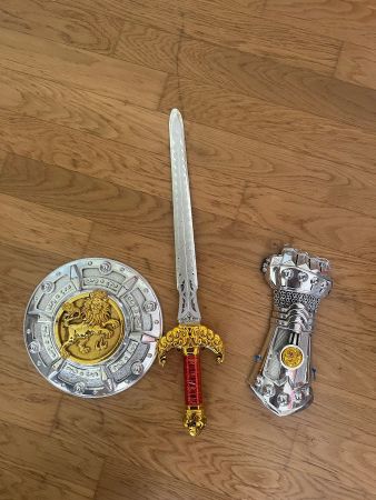 Accessoire Ritterrüstung / Schild / Schwert
