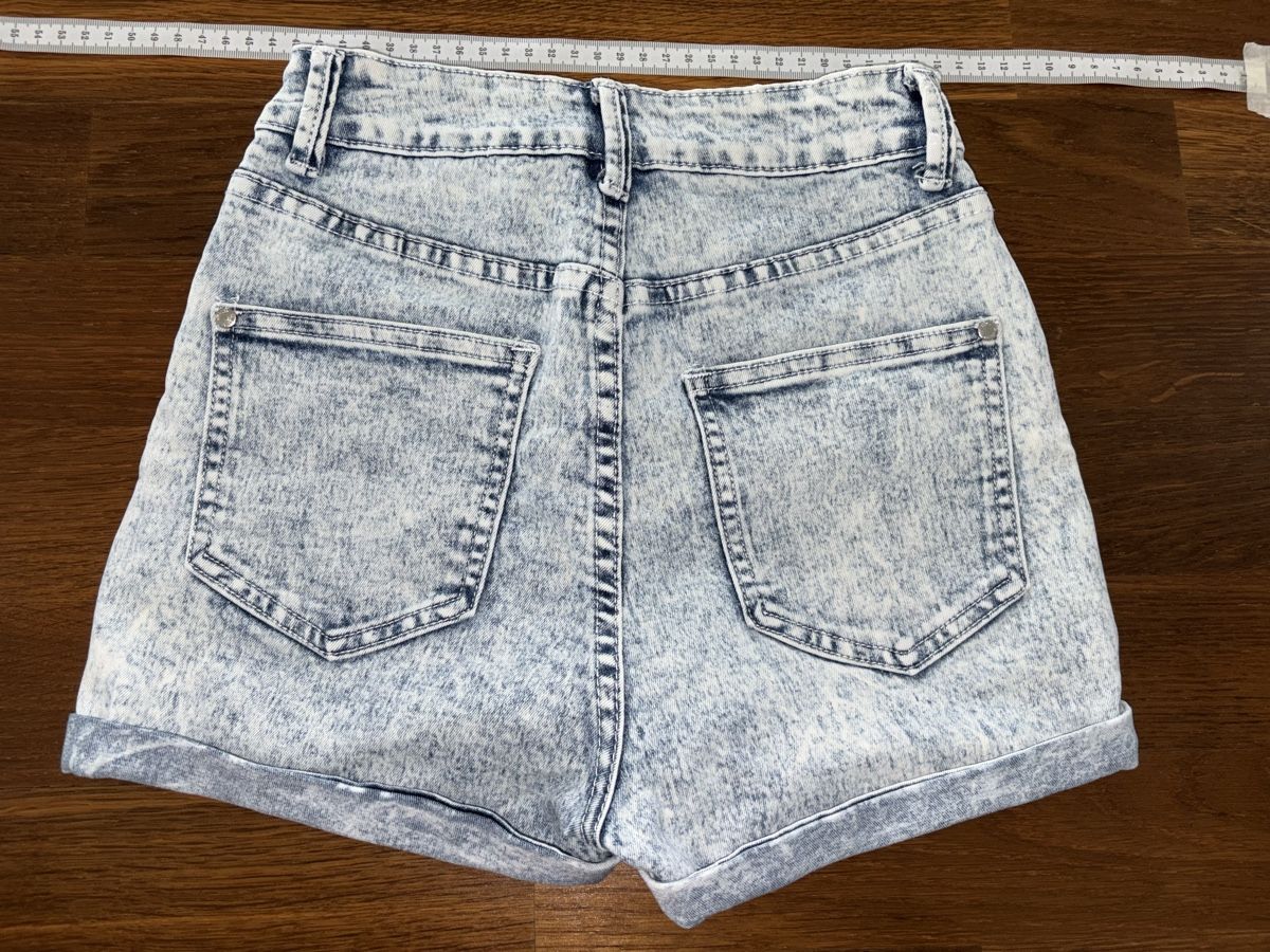 Hosen: Coole Jeans Shorts, Gr. XXS – Neu (gemäss Beschreibung) aus Dübendorf von lus_9275 1