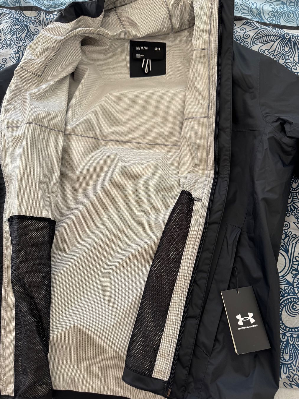 Under Armour Giacche: Regenjacke – Nuovo e nell'imballaggio originale da Oftringen venduto da bmw_b8bm 2