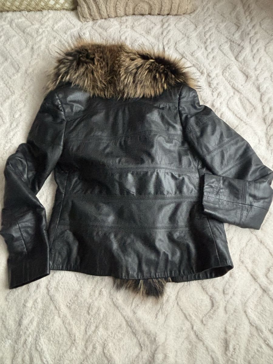 Giacche: Lederjacke gr.M/L echte leder mit Pelz – Usato da Zug venduto da Biki72 3