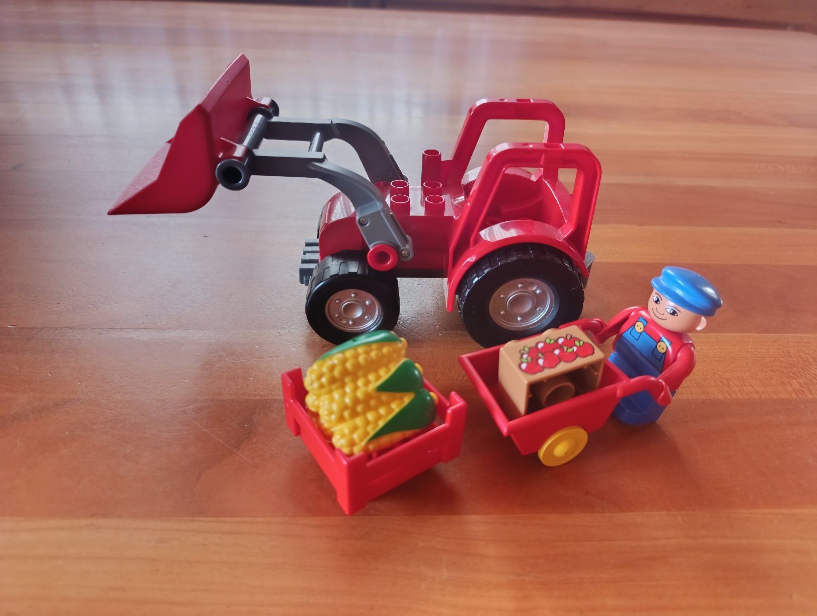 Lego Jouets: Lego Duplo Bauer mit Traktor  – D'occasion à Oberarth par sil_9dfs 1