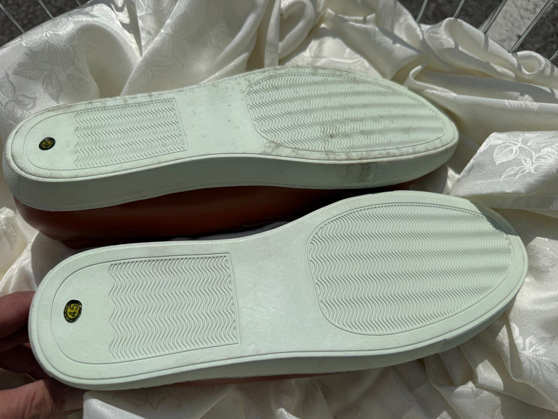 Scarpe da uomo: Herrenschuhe Größe 45 - NEU – Nuovo e nell'imballaggio originale da Vacallo venduto da cri_229f 2