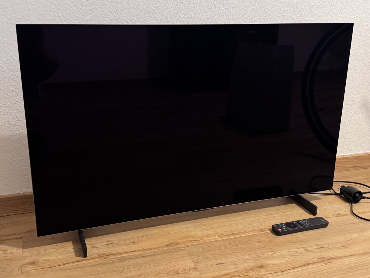 LG Televisori: LG OLED42C51LA mit Garantie – Usato da Zug venduto da mrsru 1