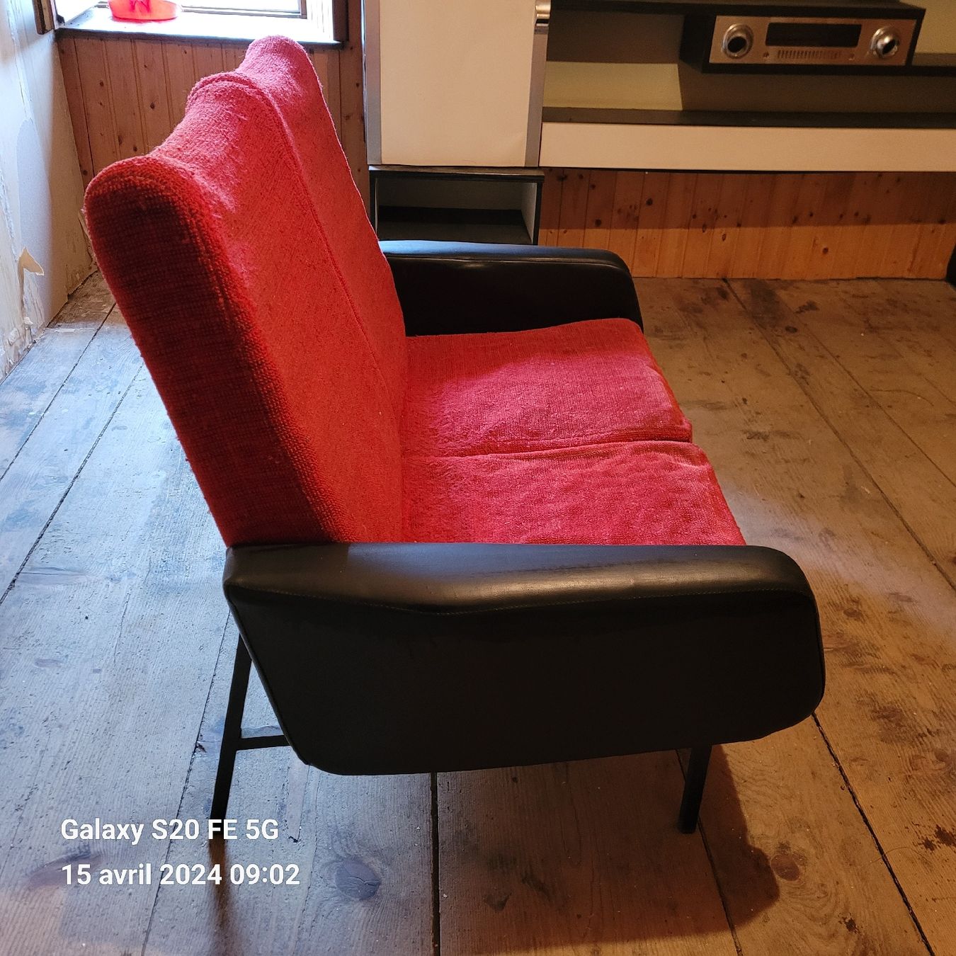 Sofas: Ancien canapé 2 place à rénover – Gebraucht aus Rocourt von PapyCH 1