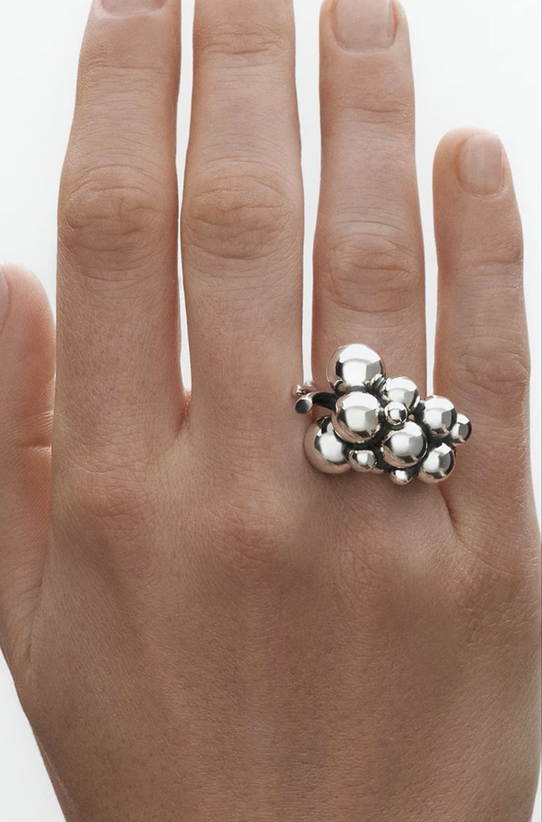 Jensen Ringe: Georg Jensen Moonlight Grapes Ring Silver Medium size 53  – Gebraucht aus Zürich von Rochfordevelyn 1