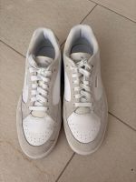 Sneaker Puma weiss beige flach guter Zustand