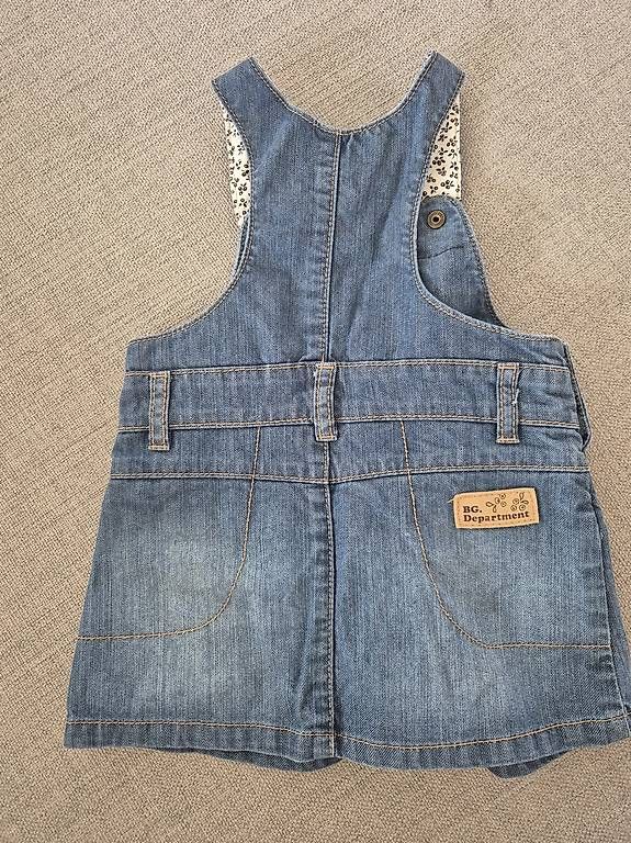 H&M Vestiti & Gonne: Latzröckchen/Kleid Gr. 74 – Usato da Bülach venduto da Best-Touchdown 1