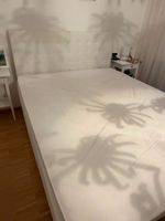 Boxspringbett weiss mit Kopfteil