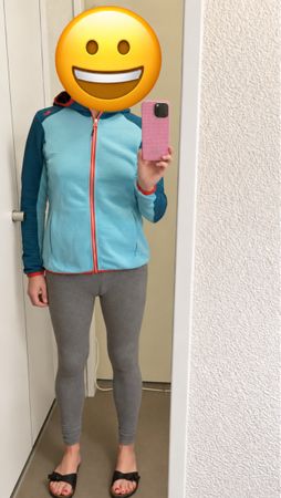 Schöner CPM Hoddie Damen Grösse 40