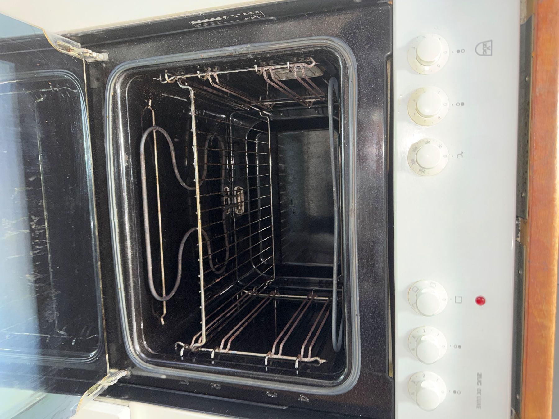 V-Zug Forni: V-ZUG DE LUXE Einbaubackofen mit integriertem Herd – Usato da Winterthur venduto da The_Legend277 5