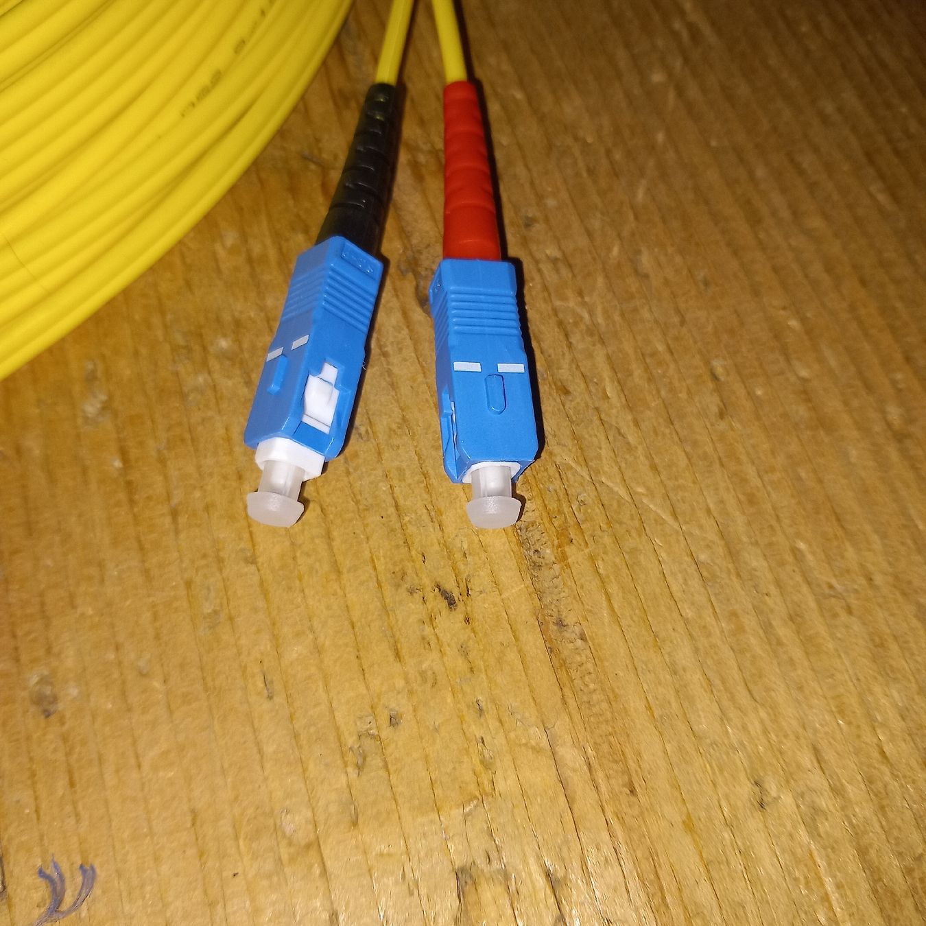 Cavi: LWL Glasfaserkabel SC-Stecker gelb Neu – Nuovo e nell'imballaggio originale da Ebnat-Kappel venduto da blazzi 1