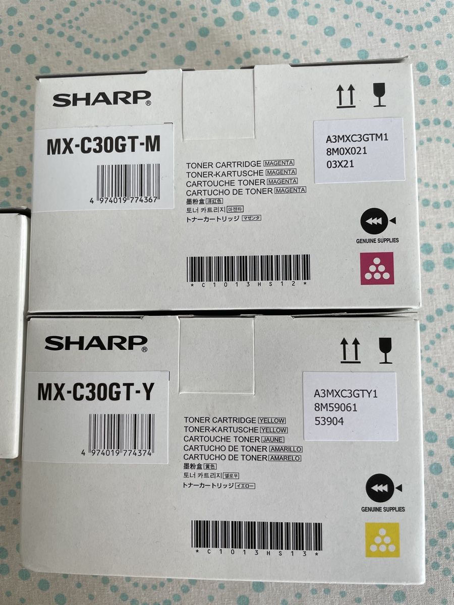 Sharp Cartucce per stampanti & toner: Sharp MX-C30GT Toner Set - Cyan, Magenta, Yellow – Nuovo e nell'imballaggio originale da Safnern venduto da mikru 2