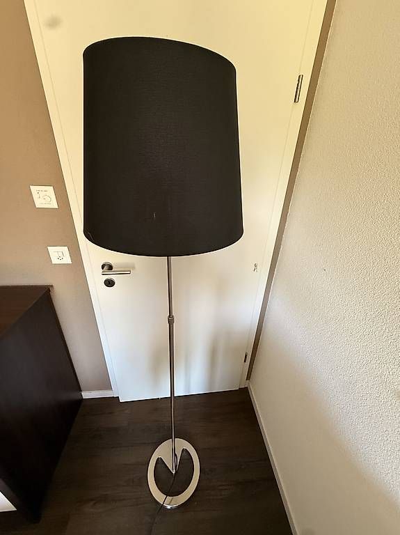 Lampade: Lampe sur pied – Usato da Pully venduto da Alexandre_Gordon 1