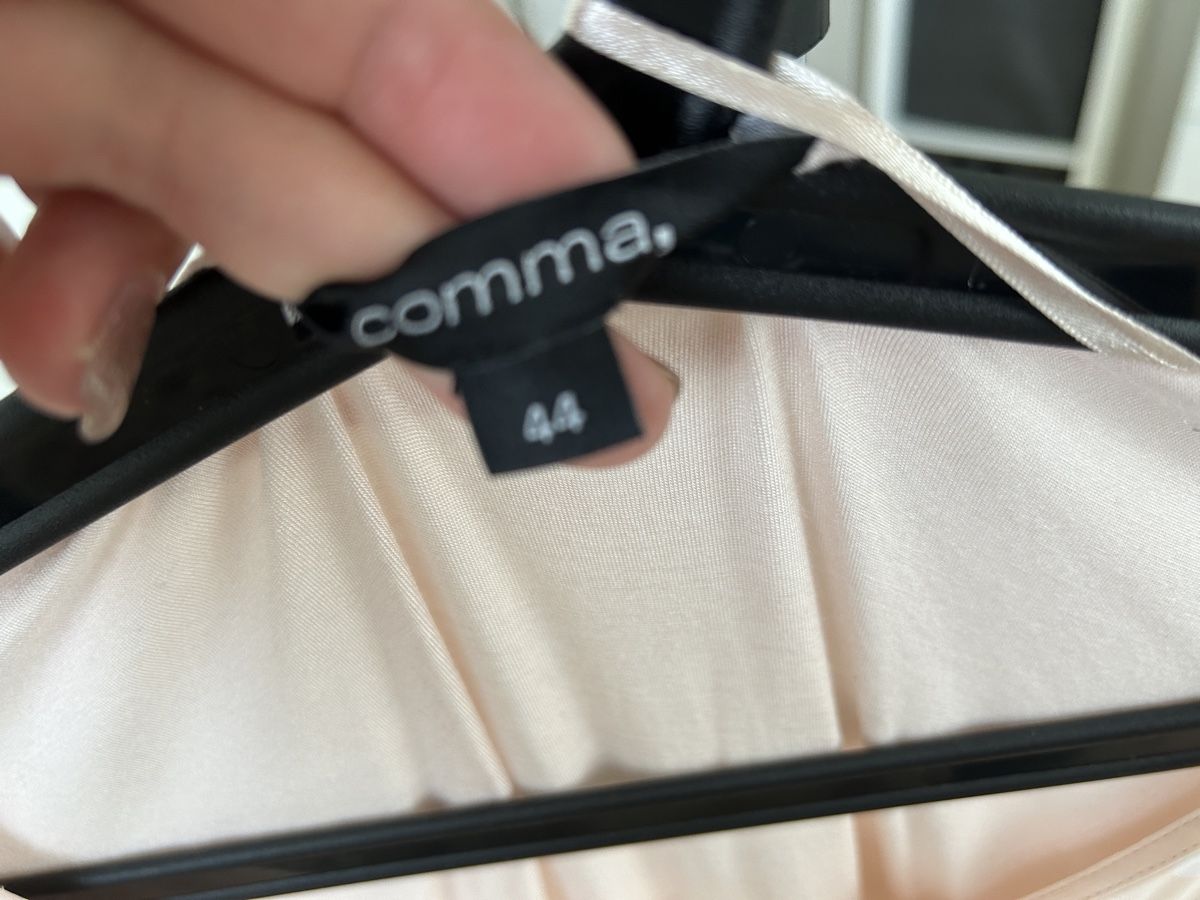 Comma Vestiti: Rosa Comma Kleid lang - Größe 44, super Zustand – Usato da Steinhausen venduto da World-Wide-Jenni 4