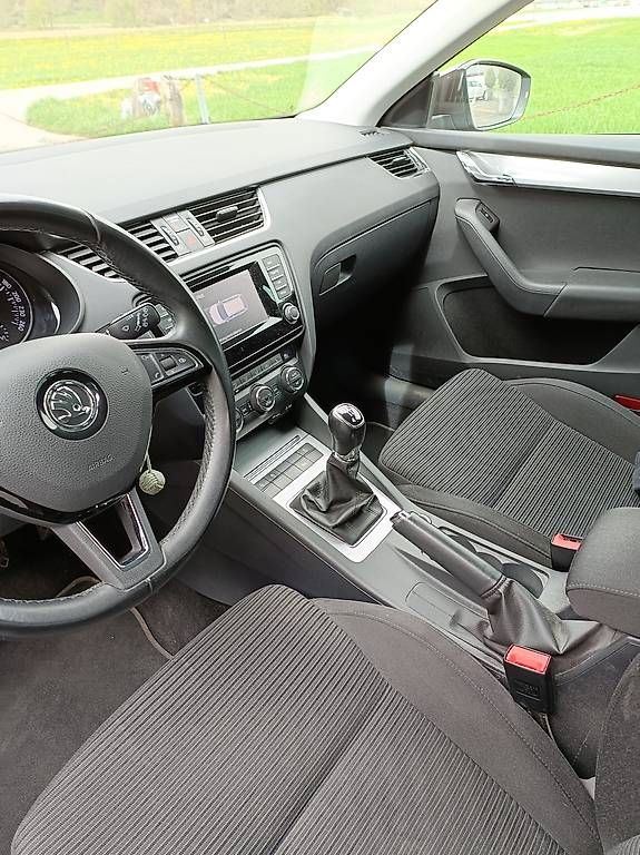 Skoda Automobili: Skoda Octavia 2.0 TDI 4x4 – Usato da Jenins venduto da japancar29 4
