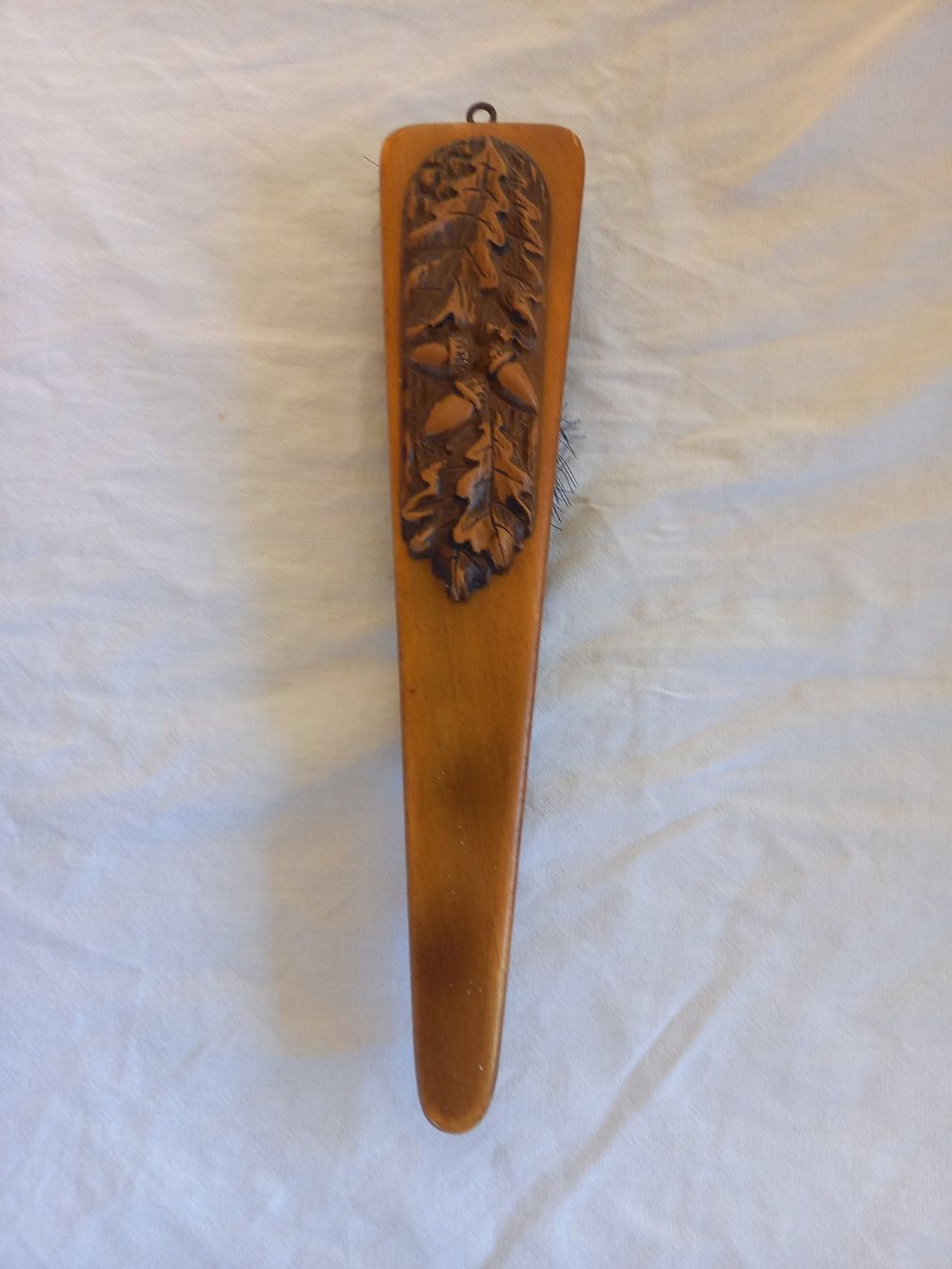 Sonstige Kleidung & Accessoires: Brosse à habits ancienne sculptée – Gebraucht aus Rossens FR von Souris1
