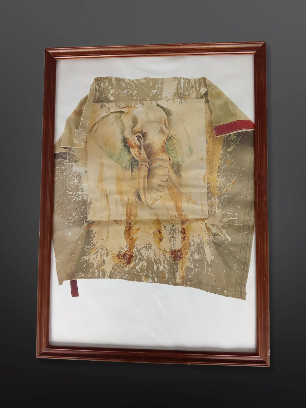 Foto & Immagini: Kunstdruck Elefant auf Plache gerahmt – Usato da Suhr venduto da Restwert_Suhr