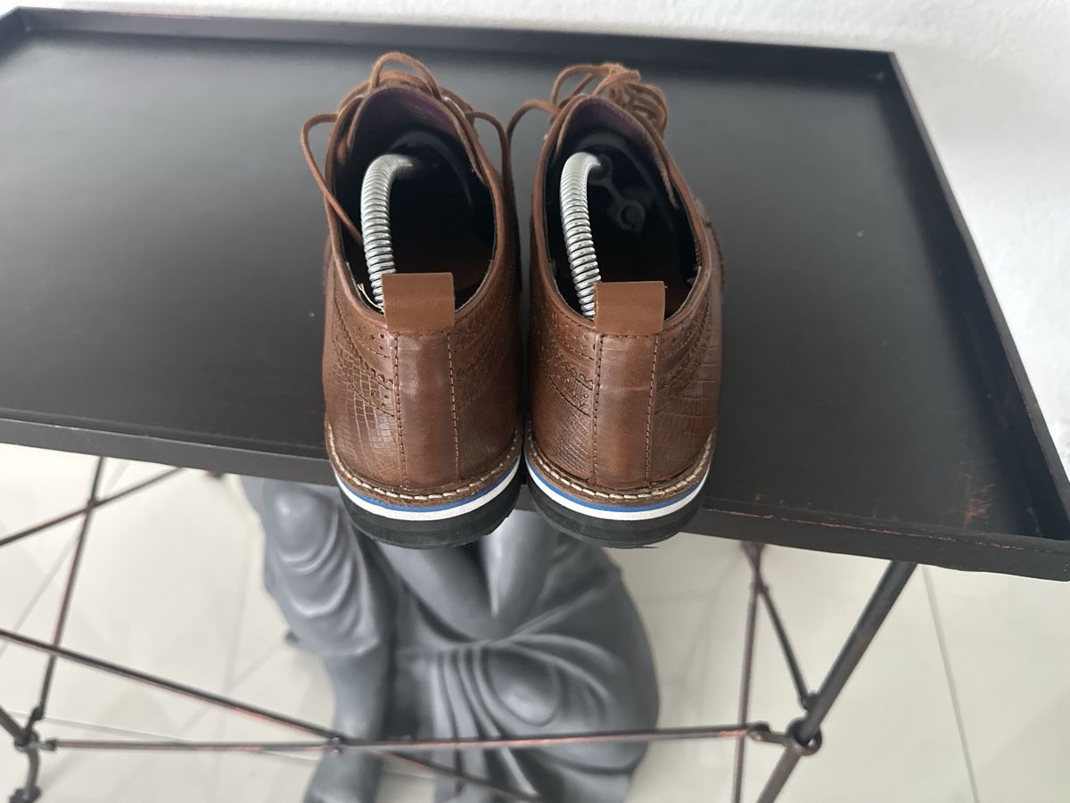 Scarpe da uomo: Kurt Geiger – Nuovo (secondo la descrizione) da Oberägeri venduto da lev_7kc2 2