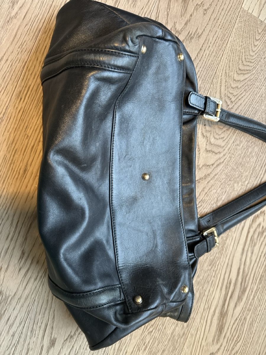 Gucci Borse: Gucci Shopper Vintage schwarz – Usato da Liestal venduto da amaroque 3