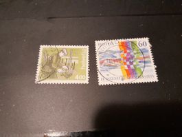 Lot de 2 timbres rares: Suisse Helvetia & Liechtenstein!