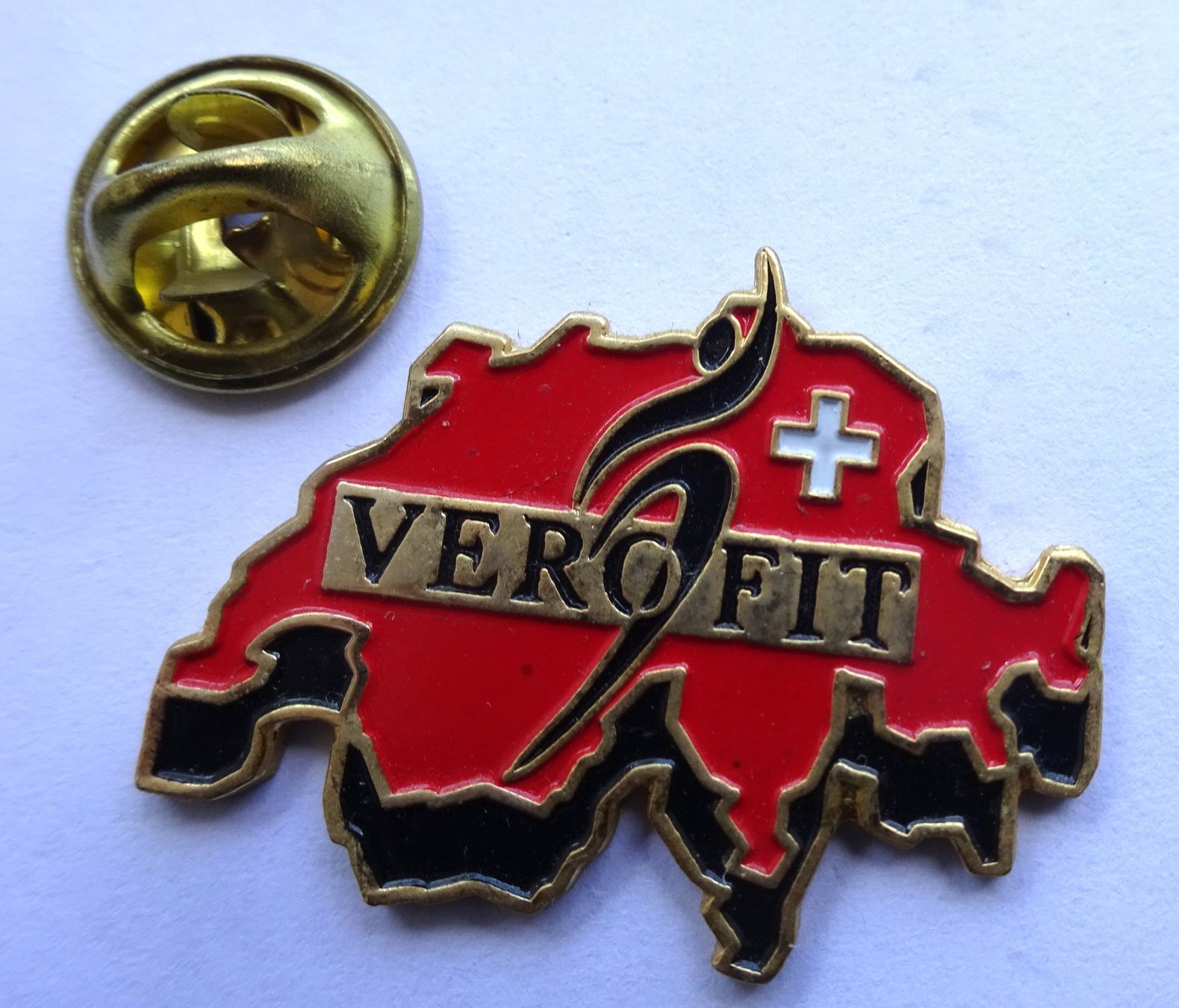 Placchette & Badge: Pin VERG FIT Schweiz – Usato da Utzenstorf venduto da BUtter81
