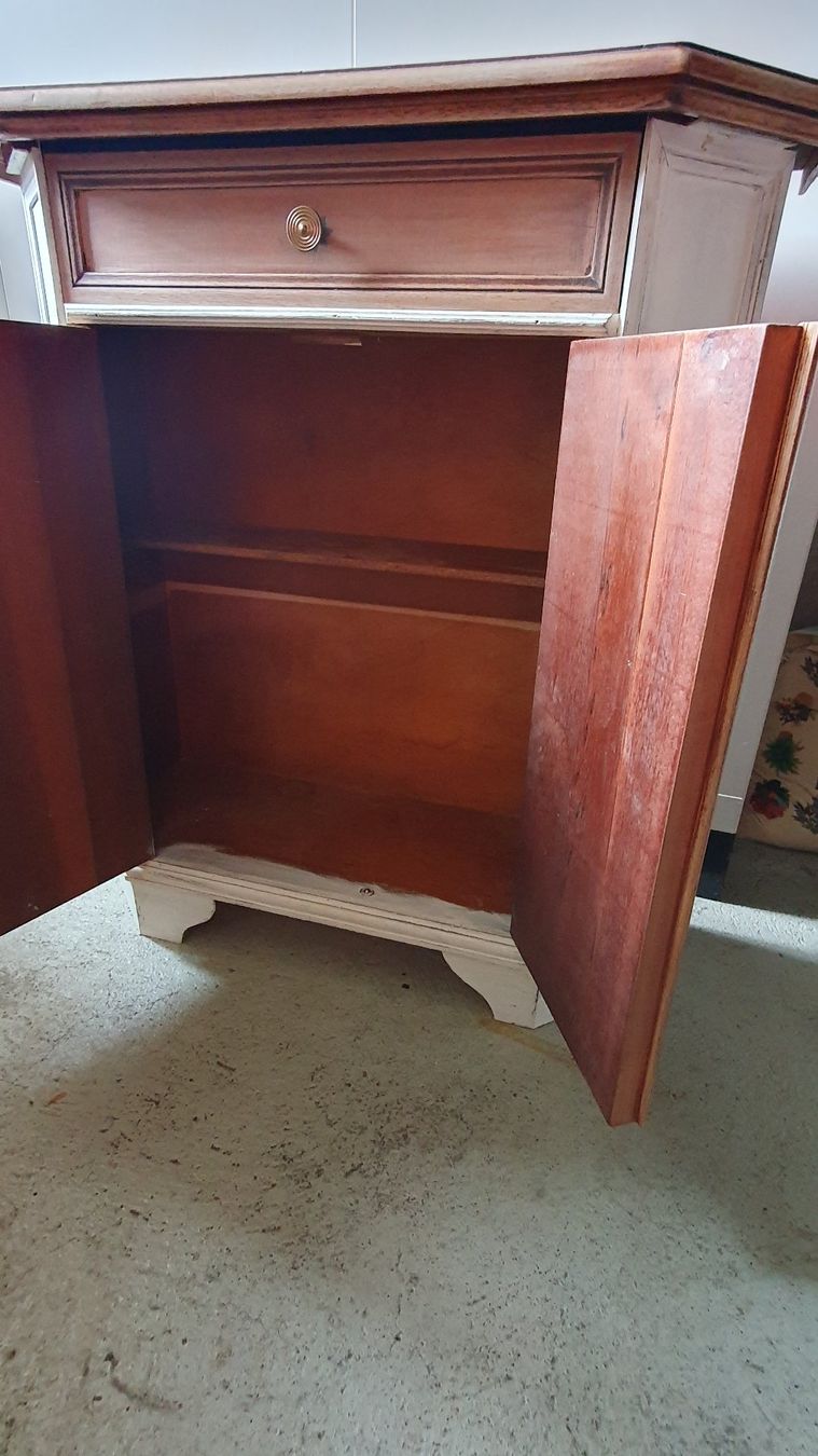 Commodes: kleine Kommode mit Schublade (restauriert) – D'occasion à Stilli par Mos1 3