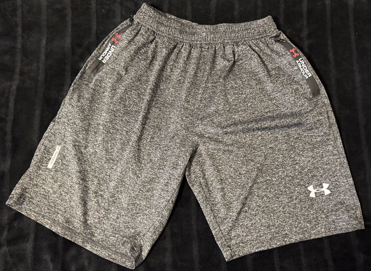Under Armour Pantaloni: Hose Under Armour XL – Usato da Zürich venduto da kit_twr9