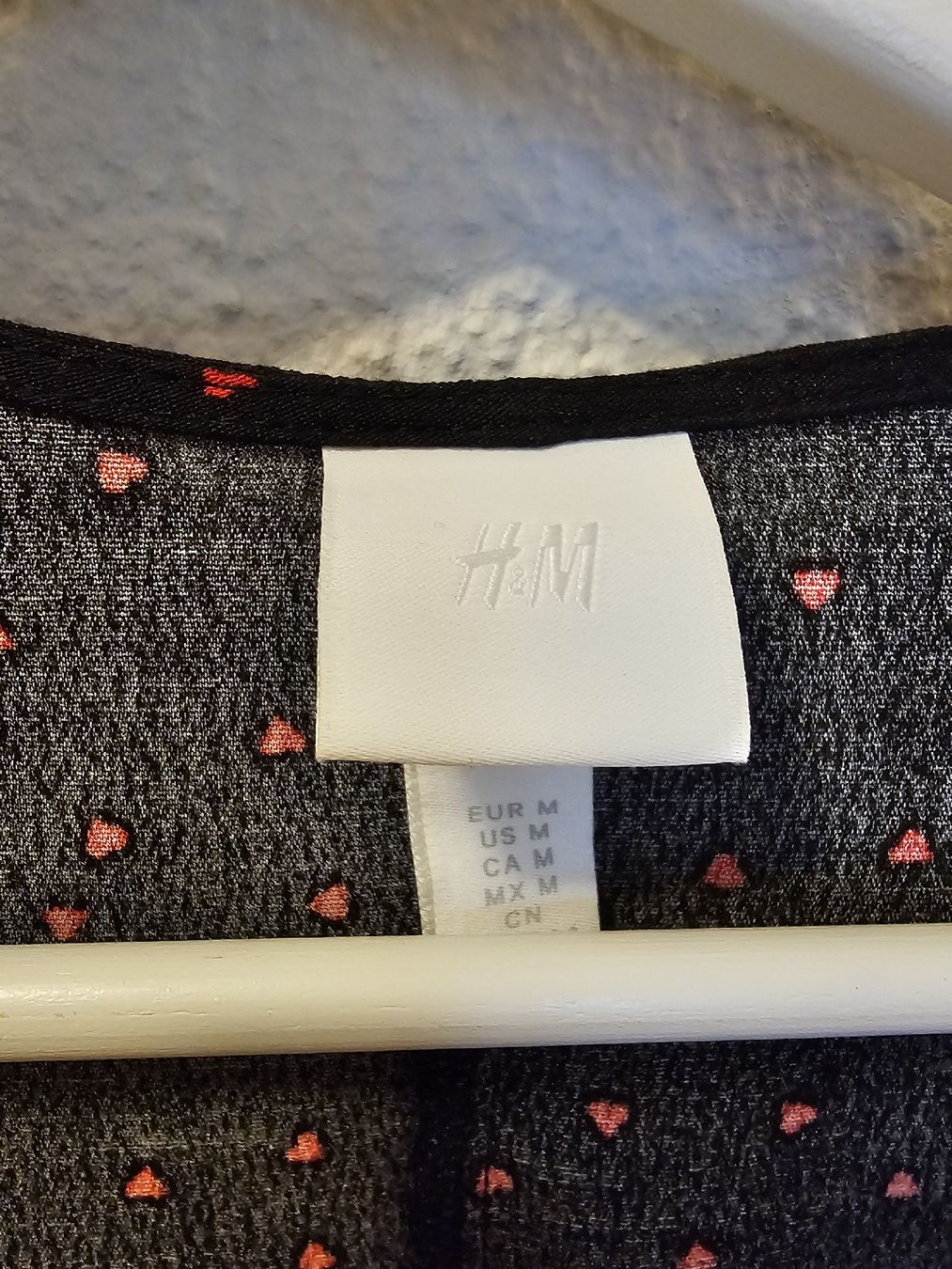H&M Kleider: H&M Wickel-Kleid mit Herzchenmuster, Grösse M – Neu (gemäss Beschreibung) aus Bern von Oscarella 1