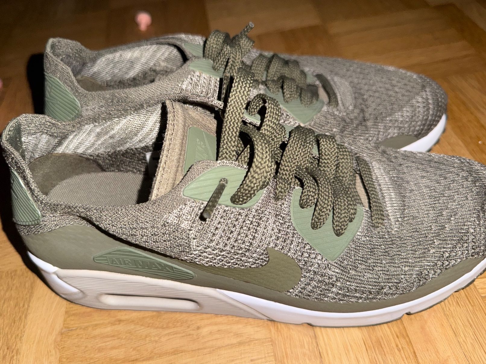 Nike Herrenschuhe: Nike Air Max 90 sneakers herren – Neu (gemäss Beschreibung) aus Bettlach von val_95hq 2