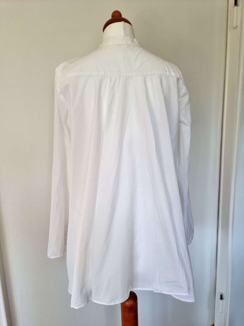 Cos Blusen: COS Bluse Weiss 34 – Neu (gemäss Beschreibung) aus Allschwil von  3