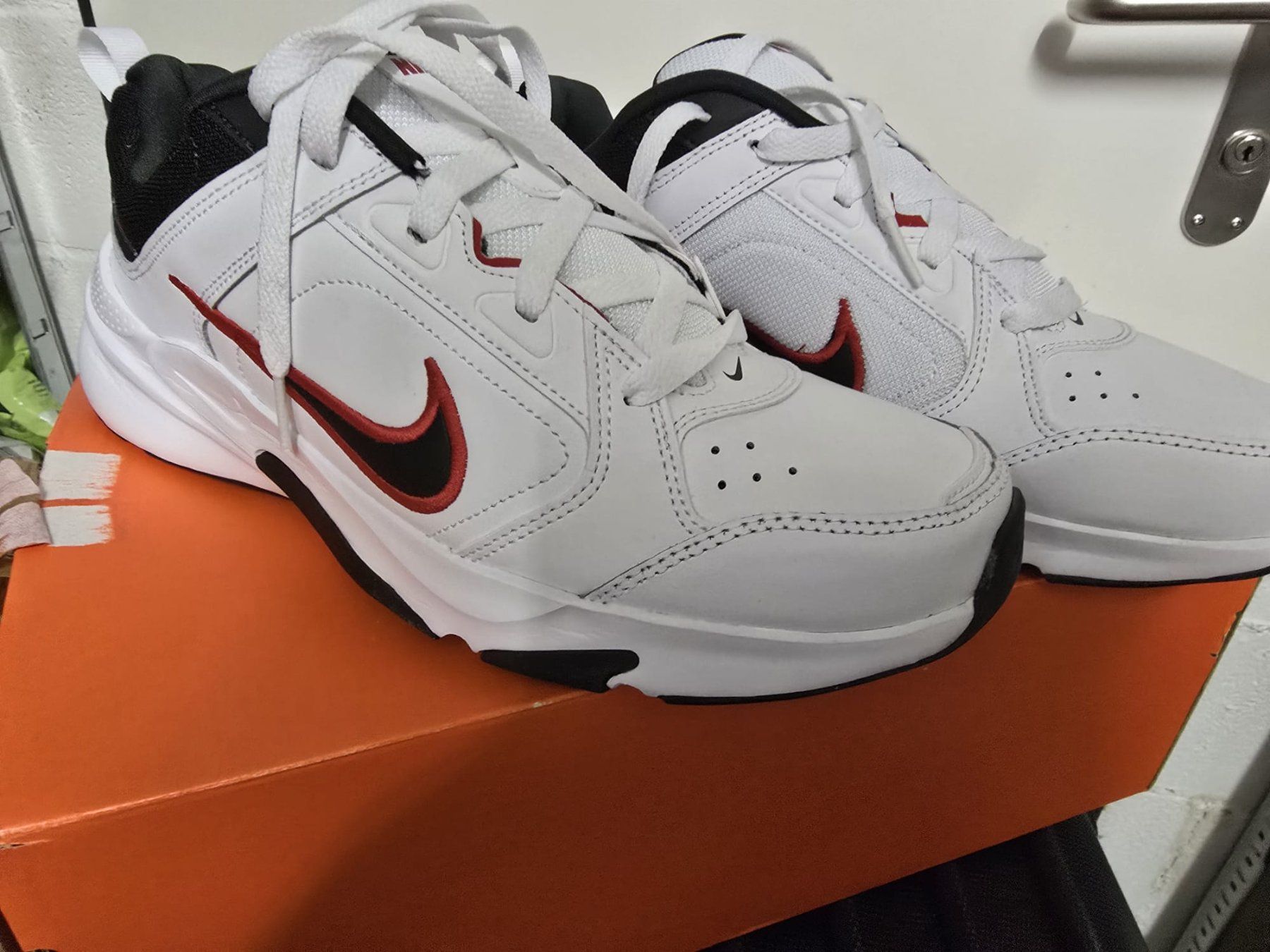 Nike Scarpe da uomo: Nike Performance Neu Originalverpackung – Nuovo e nell'imballaggio originale da Wil SG venduto da SER2 1