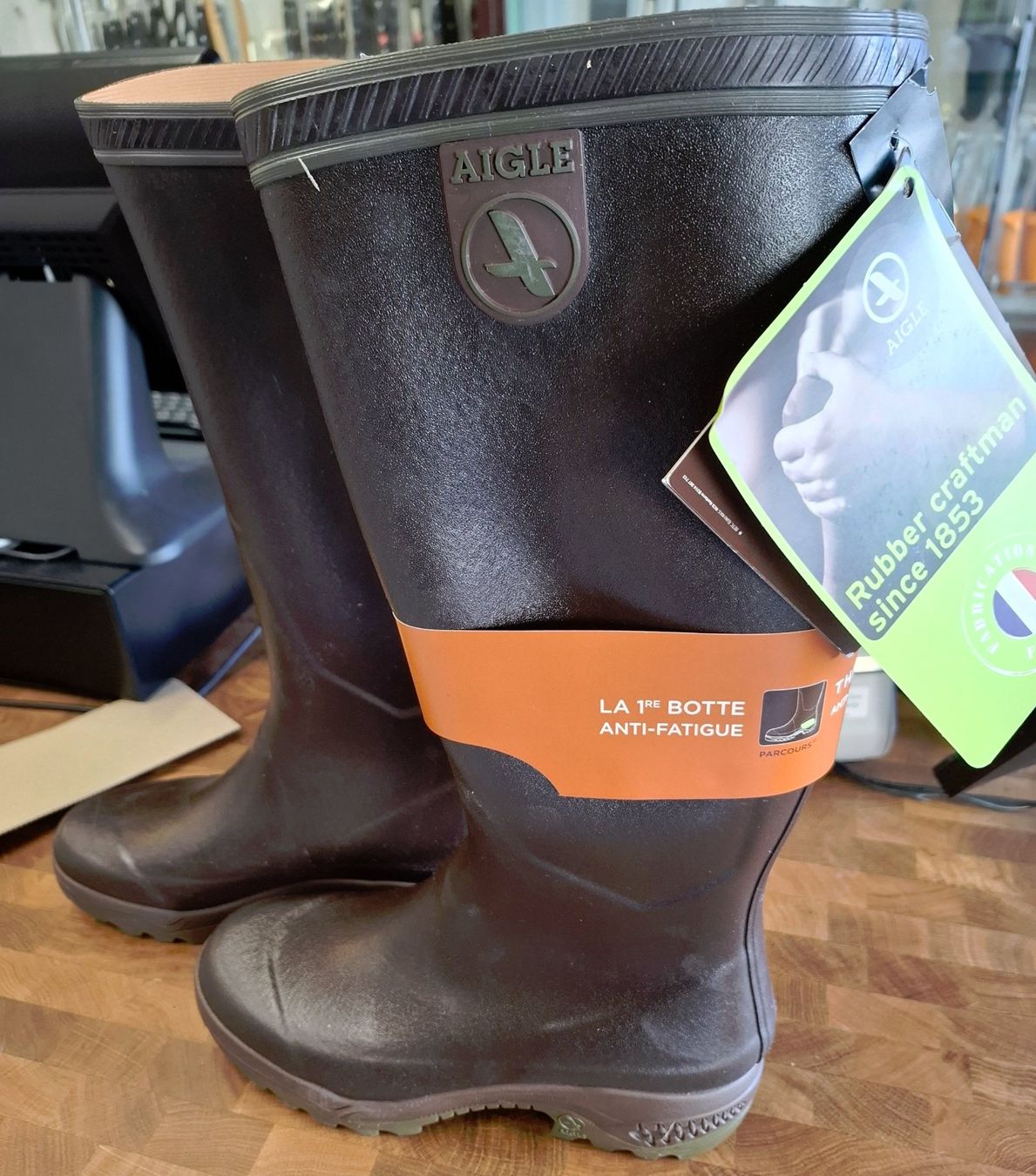 Scarpe da uomo: Aigle Parcour  2 Wanderstiefel Gr. 41 – Nuovo e nell'imballaggio originale da Allschwil venduto da Flupis