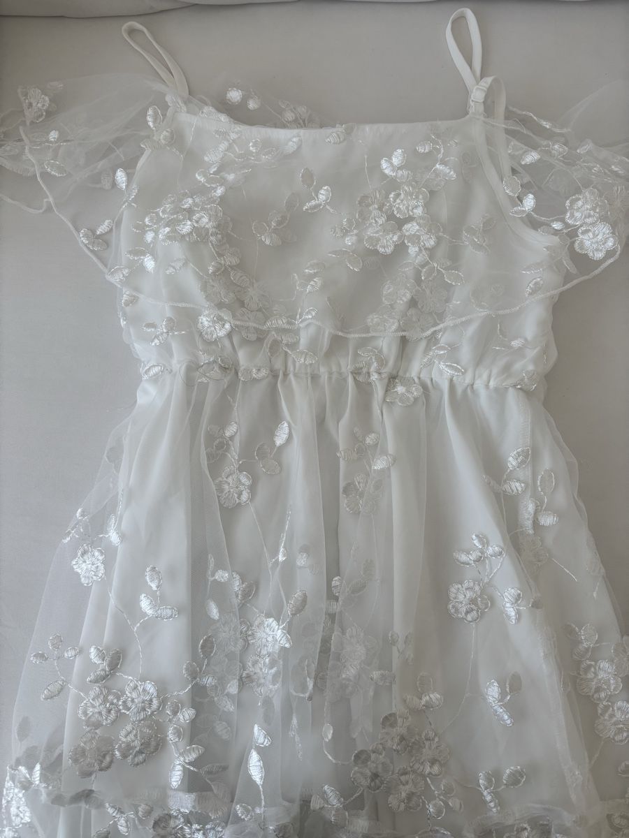 Kleider: Weisses Sommerkleid – Neu (gemäss Beschreibung) aus Arbon von Ursula_566 3
